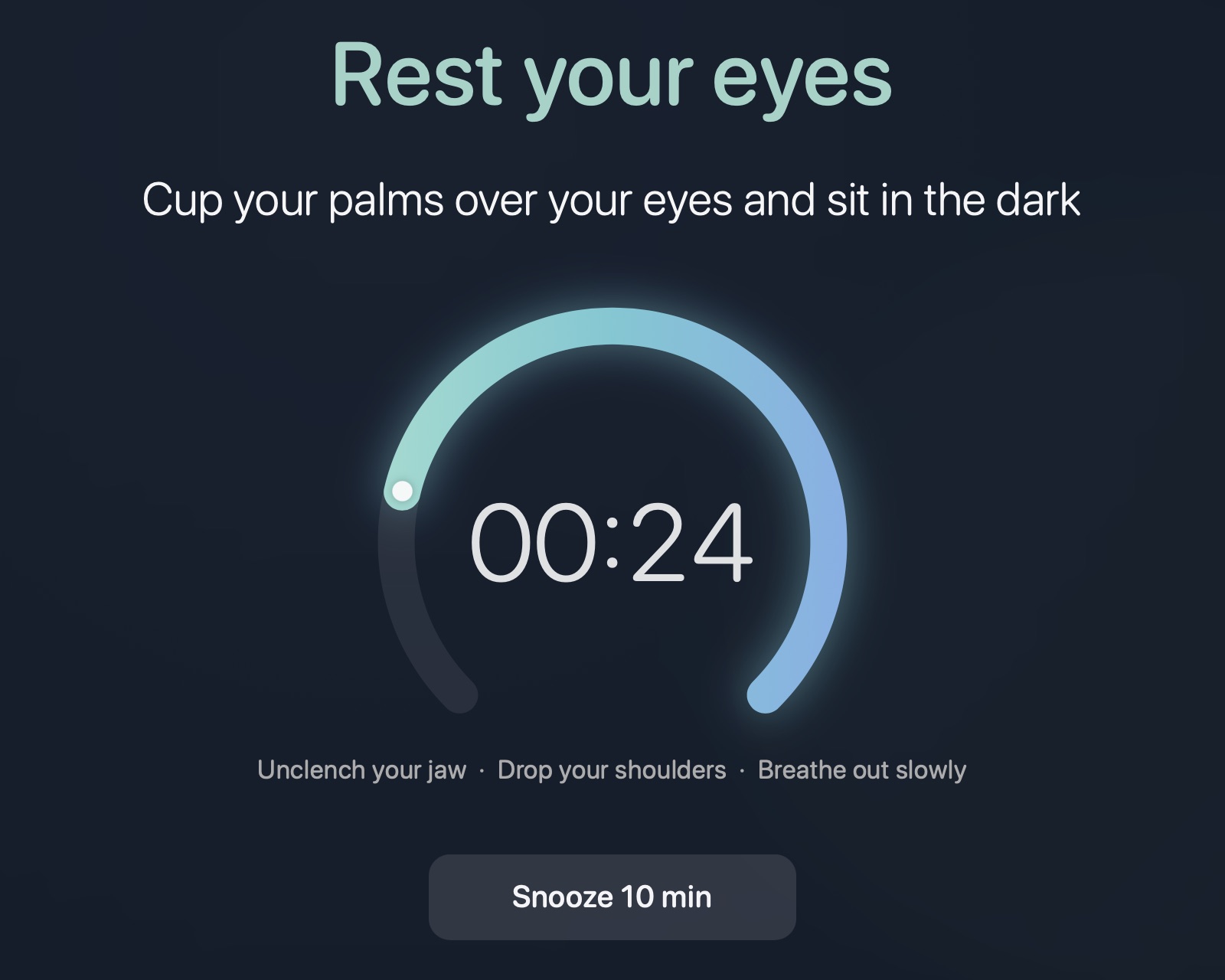 MacBreak's eye-rest overlay filling the screen with a sea-glass countdown dial.